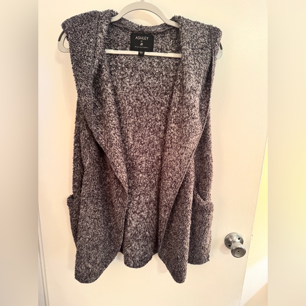 Ashley By 26 International Charcoal Vest Hoodie Cardigan large